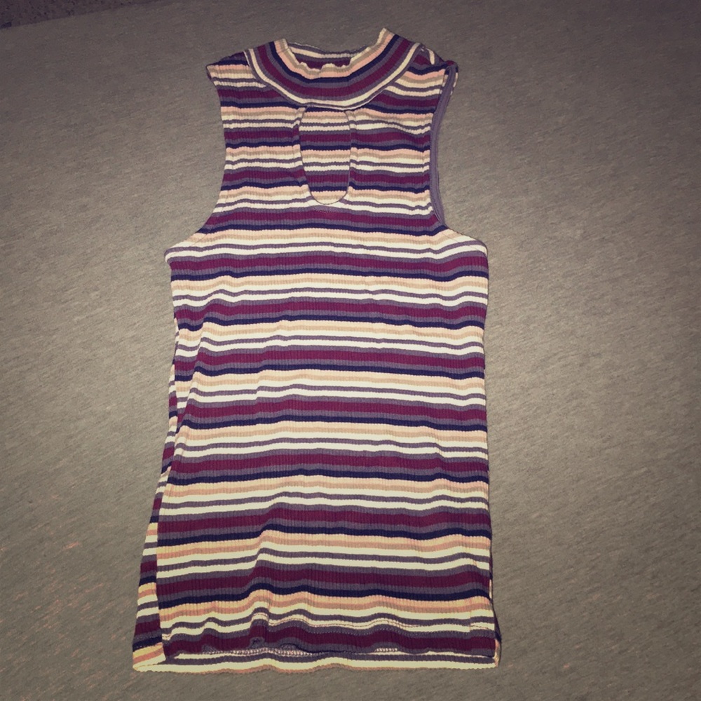 Turtleneck tank top